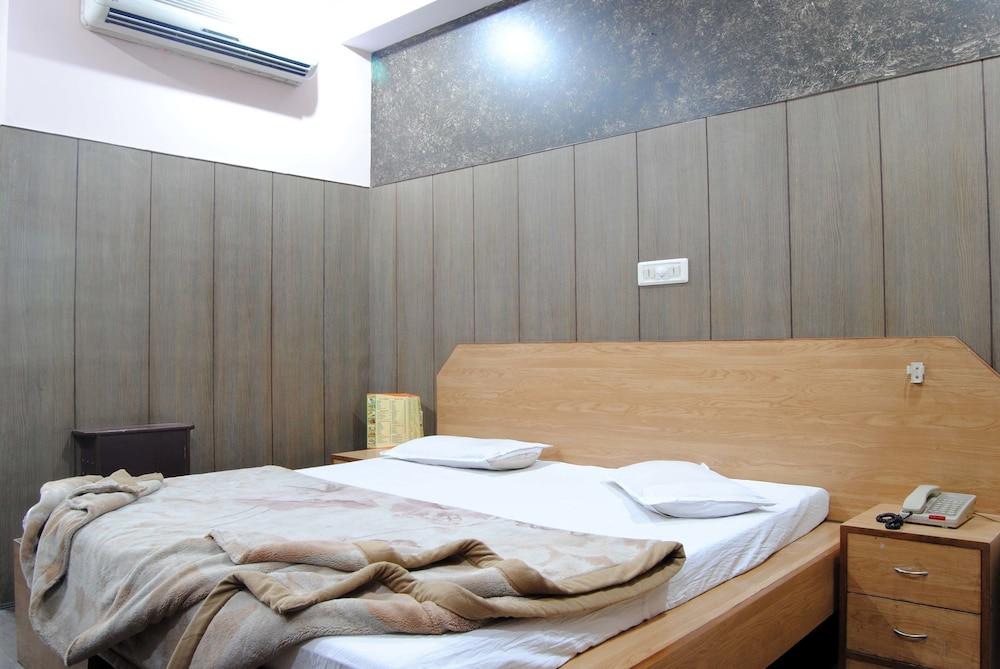 Hotel Express66 New Delhi Extérieur photo